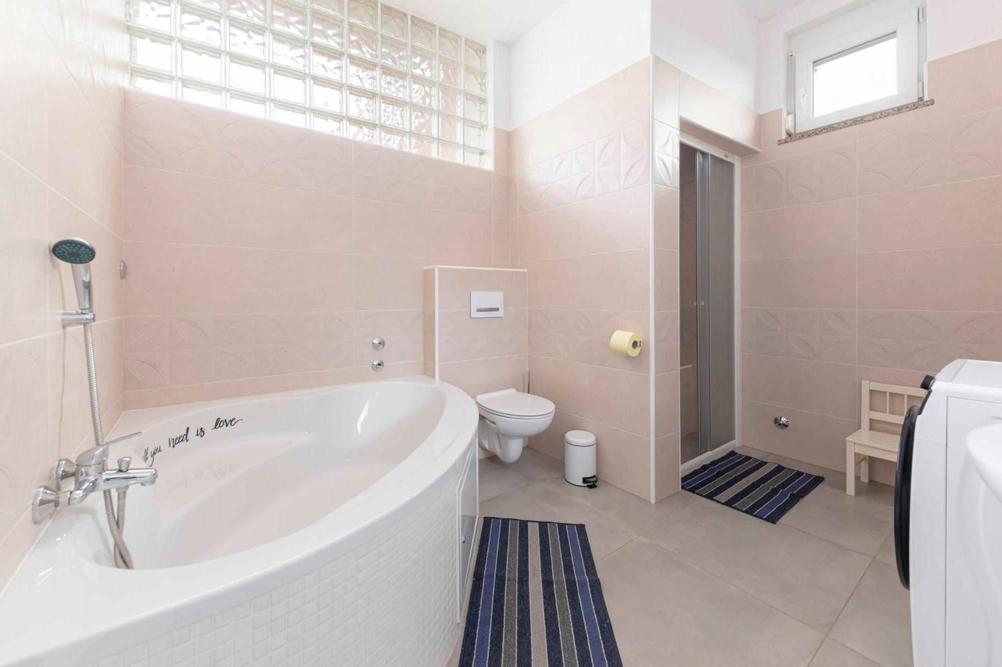 Apartma Zan Appartement Šmarje Buitenkant foto