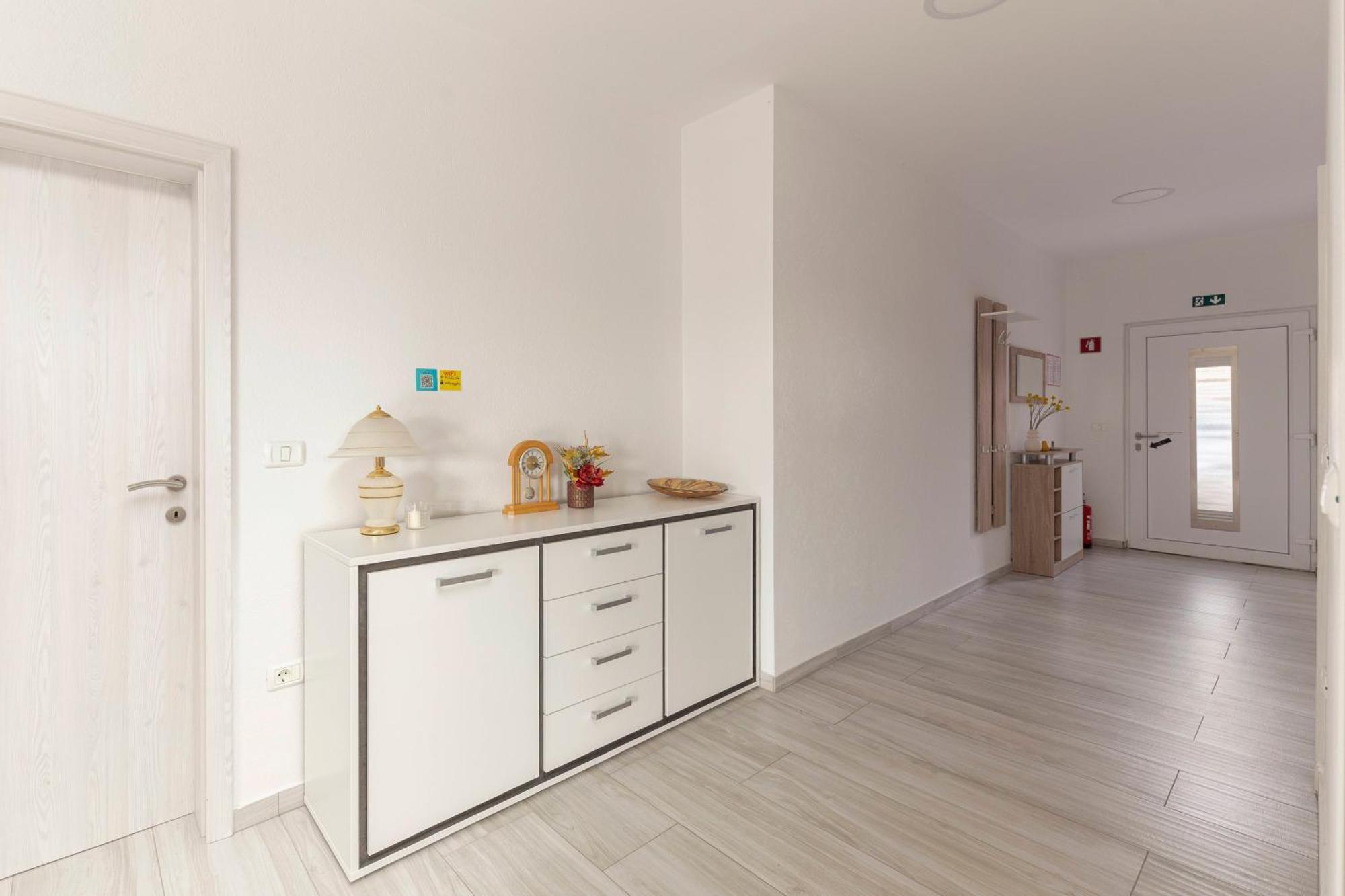 Apartma Zan Appartement Šmarje Buitenkant foto
